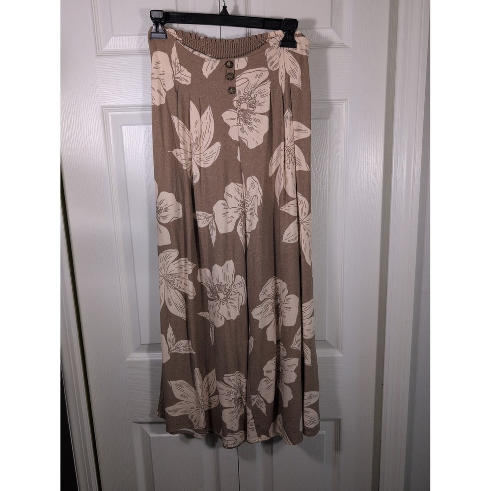 Sienna Sky Floral Cropped Wide Leg Pants size M